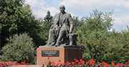 Памятник М. Коцюбинскому (Достопримечательность)