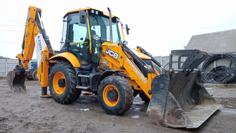 Послуги екскаватора JCB 3CX.  Копаємо траншеї під фундамент. Копаємо траншеї під різного роду комунікації (водопровід, трубопровід, каналізацію, кабель тощо). Копаємо котловани під фундаменти, штучні водойми, вигрібні ями. Плануємо ділянки (вирівнюємо, підготовлюємо під тверде покриття). Переміщуємо, укладаємо, ущільнюємо і завантажуємо грунт.  Засипаємо фундаменти, котловани.