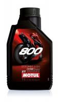 Масло для 2-х тактных двигателей мотоцикла Motul 800 2T Road Racing (1л)